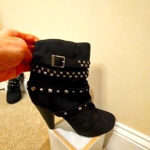 Vintage Fashion Bug Black Suede Studded Heeled Boots